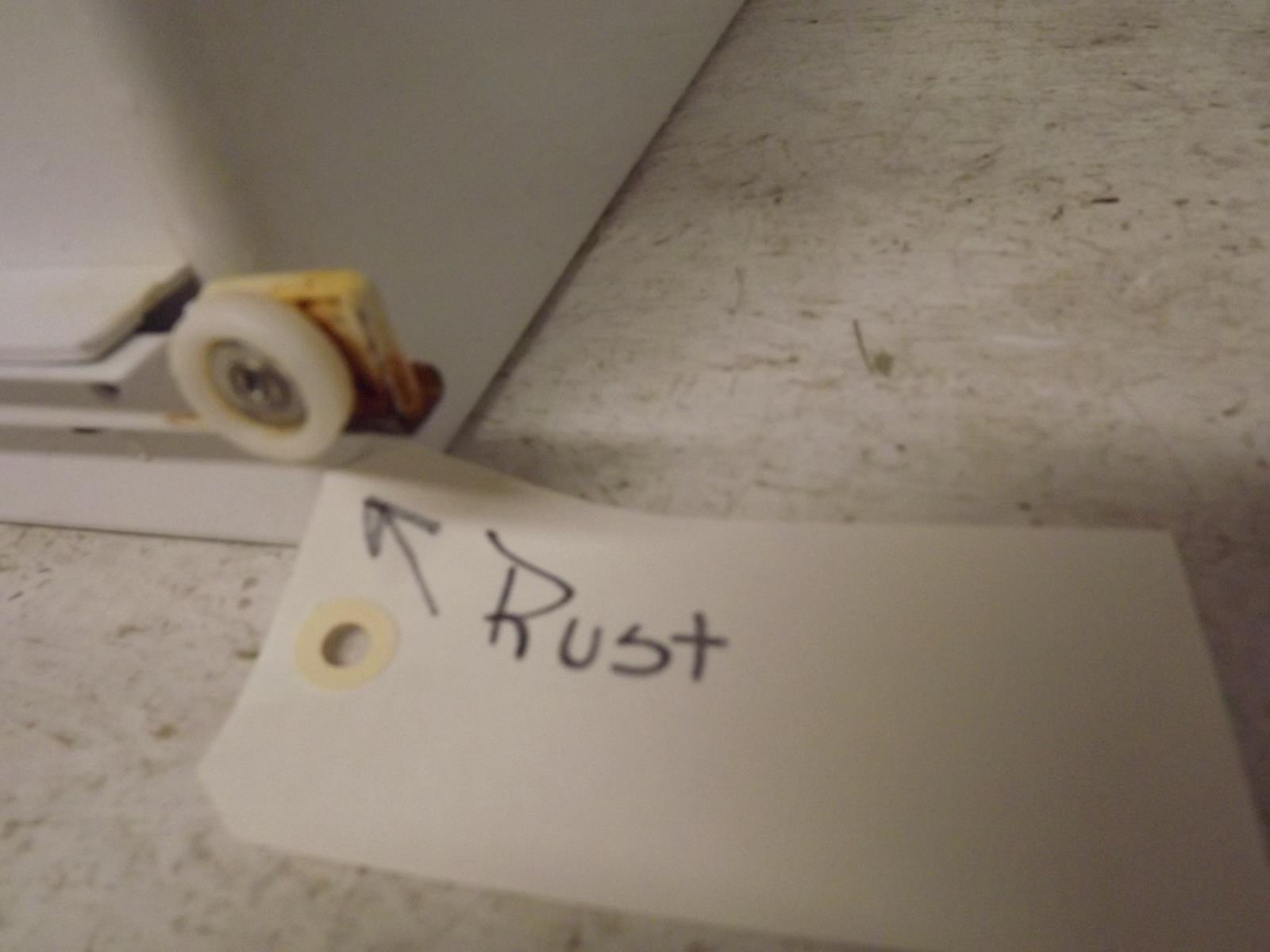 Kenmore Refrigerator DA97-00957B Vegetable Case Assy Used Kenmore Refrigerator DA97-00957B Vegetable Case Assy Used